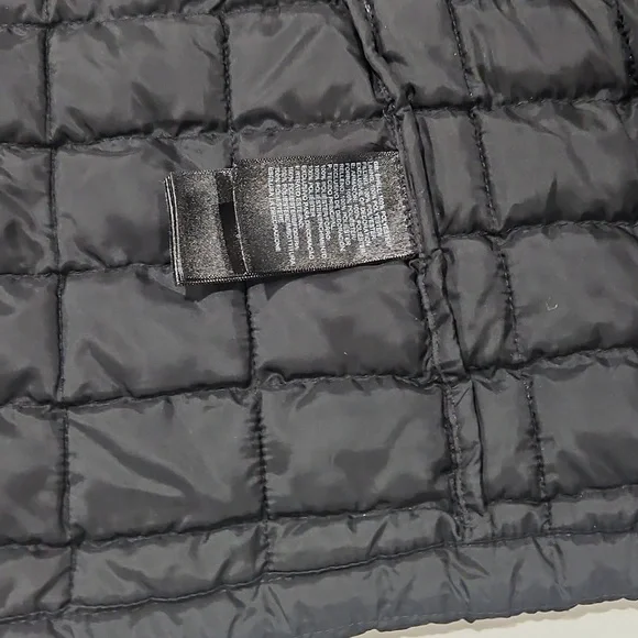 The North Face Black Quilted Jacket Unisex Mens Small - Picture 5 of 7